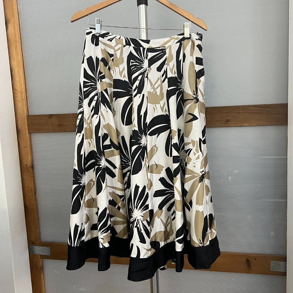 100% Silk Coldwater Creek Floral Maxi Full‎ A-Line Skirt Black Tan White Sz M